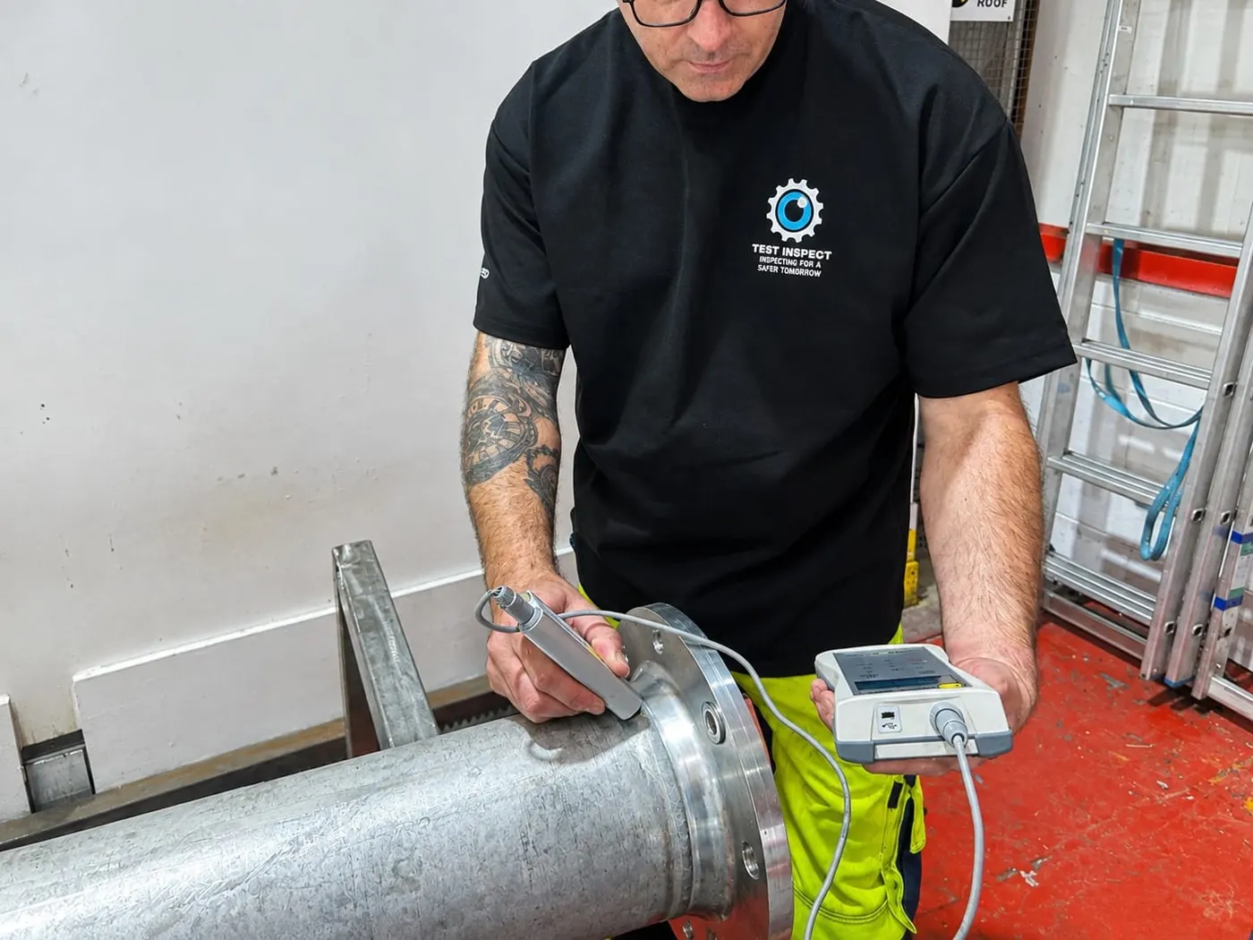 Passivity testing on a stainless steel pipe spool
